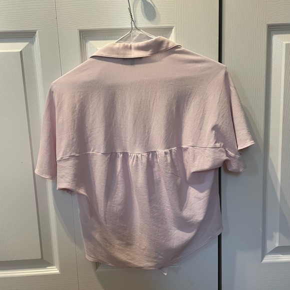 MASSIMO DUTTI pink cropped tie front blouse. Size Small - Picture 2 of 7